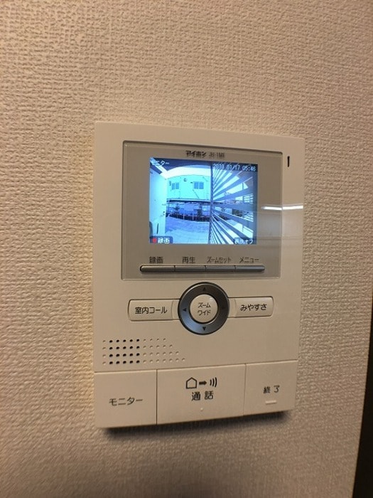 物件内観写真16　(録画機能付カラーモニターインターホン)