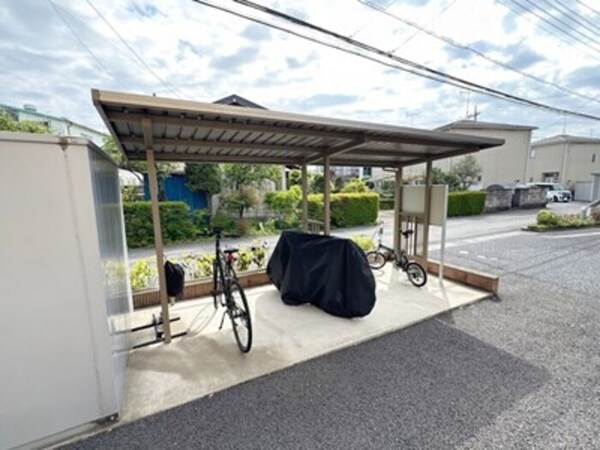 建物設備(駐輪場)