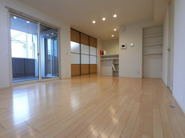居室(ＬＤＫ（床下暖房）)