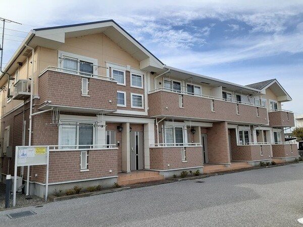 外観(落ち着いた雰囲気の外観です)