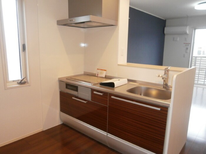 物件内観写真6　(ＩＨ・浄水器（別途契約）付き対面キッチン)