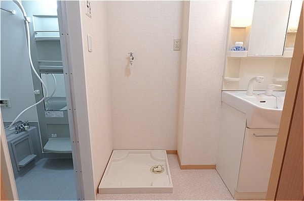 建物設備(洗濯機置き場)