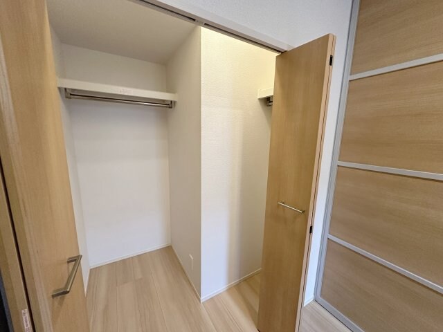 物件内観写真14　(ウォークインクローゼット)