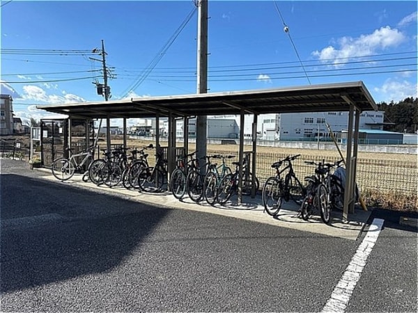 建物設備(駐輪場)