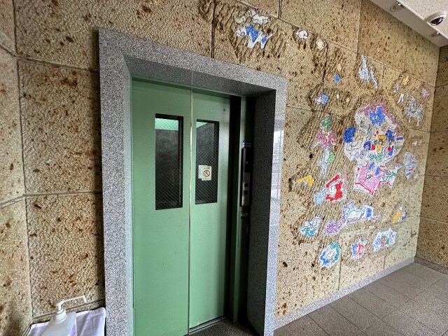 物件内観写真9　(エレベーター)