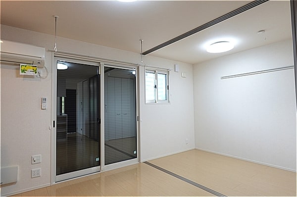 建物設備(シャッター雨戸)