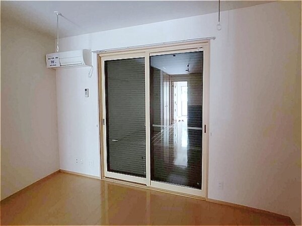 建物設備(シャッター雨戸)