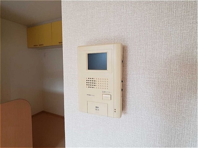 物件内観写真16　(カラーモニターインターホン)