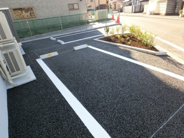 駐車場(駐車場)