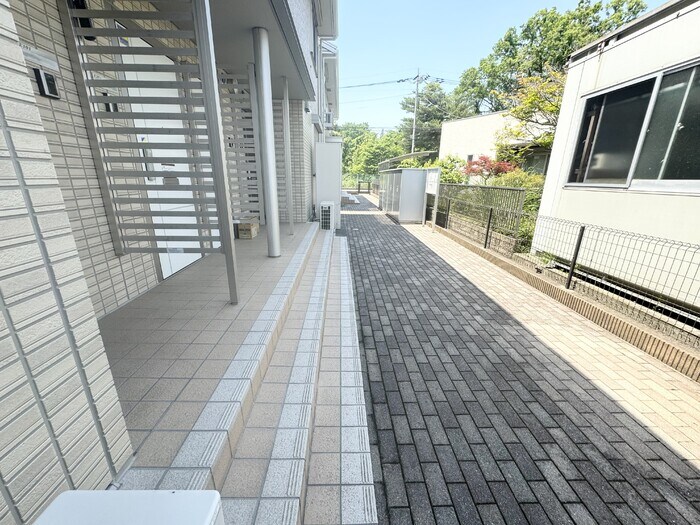 物件外観写真3　(ロビー)