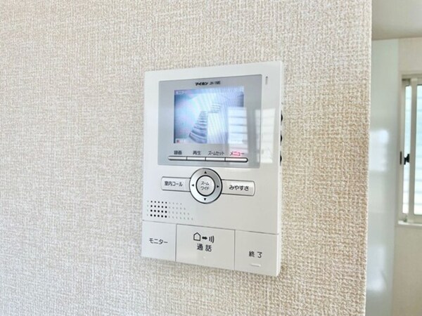 セキュリティ(録画機能付きインターホン)