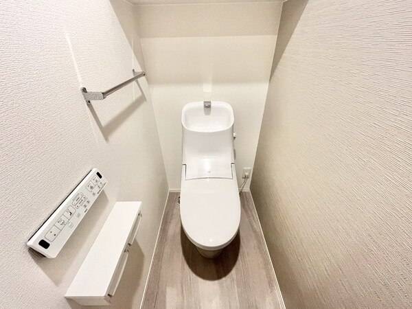 トイレ(トイレ)