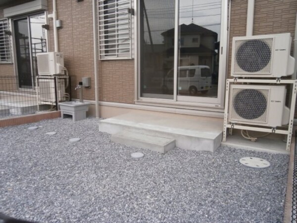 庭(水道があります)