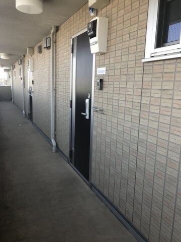 物件外観写真3　(ロビー)