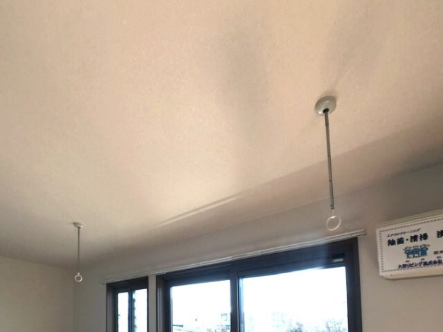 物件内観写真19　(リビング 室内物干し)