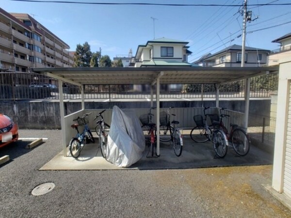 建物設備(駐輪場)