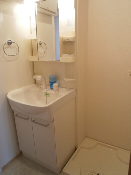 物件内観写真10　(洗面所)