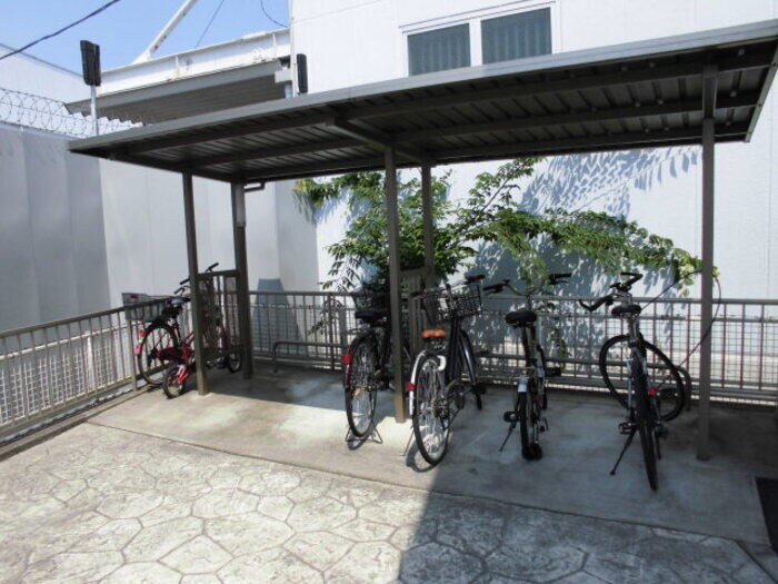 物件内観写真22　(駐輪場)