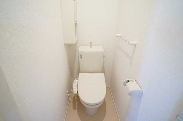トイレ(清潔感のあるトイレです)