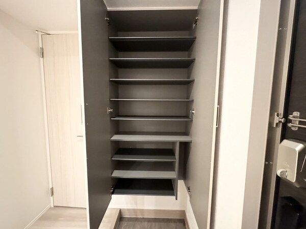 収納(シューズボックス)