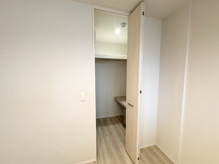 物件内観写真21　(ウォークインクローゼット)