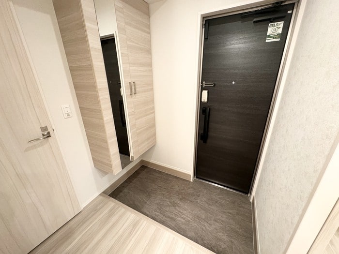 物件内観写真22　(玄関)