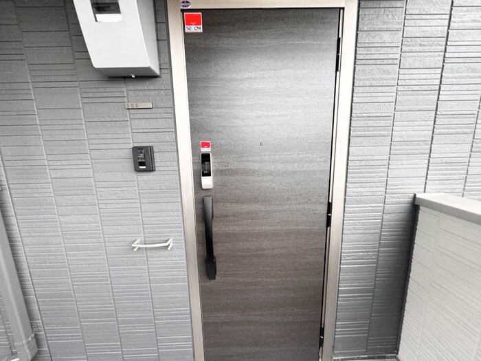 物件内観写真21　(玄関)