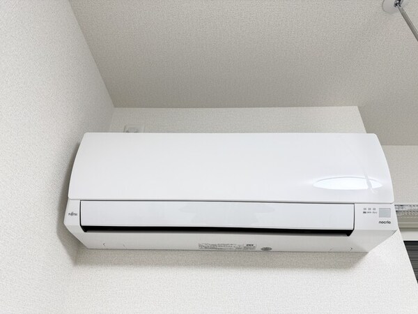 建物設備(エアコン)
