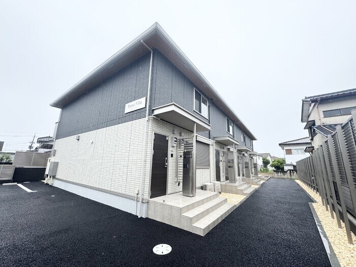 物件外観写真1　(建物外観)