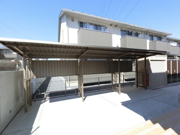 建物設備(駐輪場)