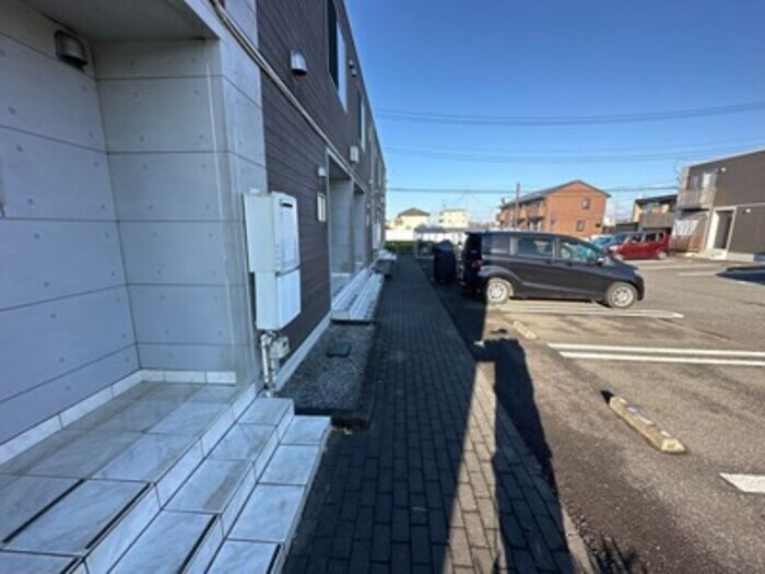 物件外観写真3　(ロビー)