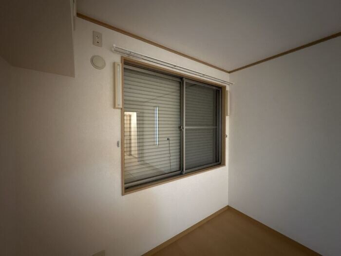 物件内観写真21　(シャッター雨戸)