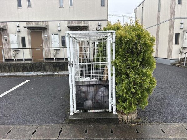 ゴミステーション