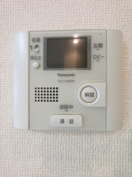 物件内観写真15　(オートロックモニター付きインターホン)