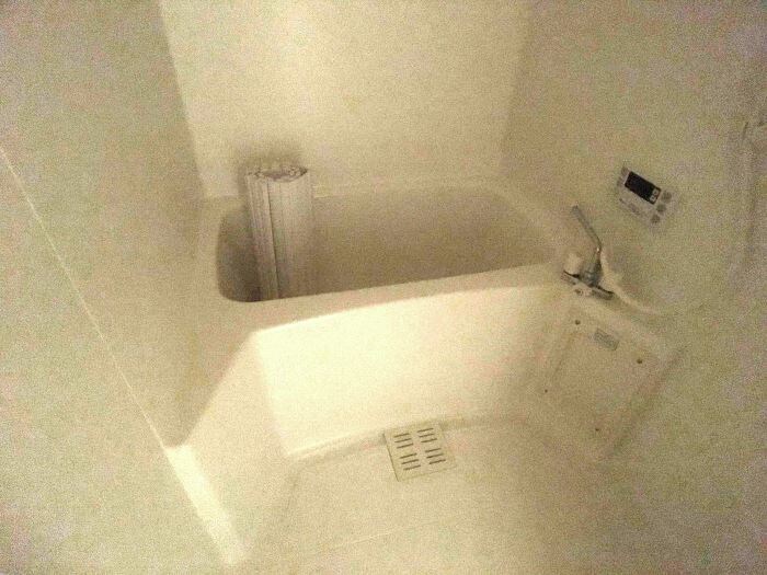 物件内観写真8　(浴室)