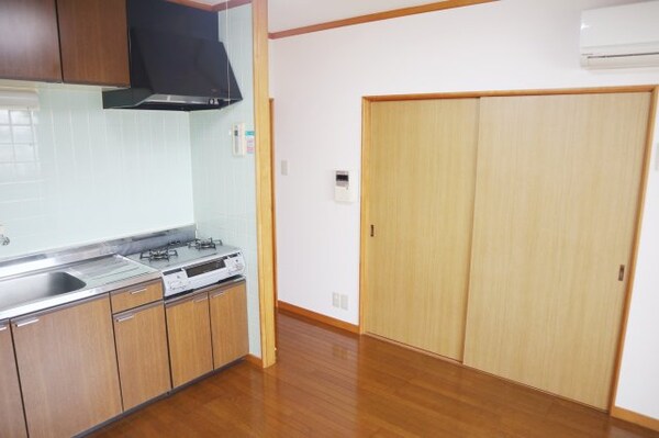 居室(※退去前の為、同ﾀｲﾌﾟのお部屋です)