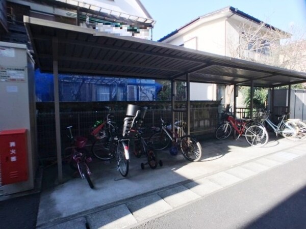建物設備(駐輪場)