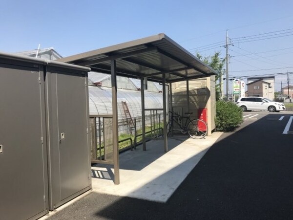 建物設備(駐輪場)