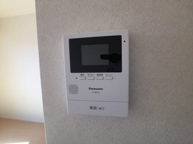 物件内観写真18　(モニター付きインターホン)