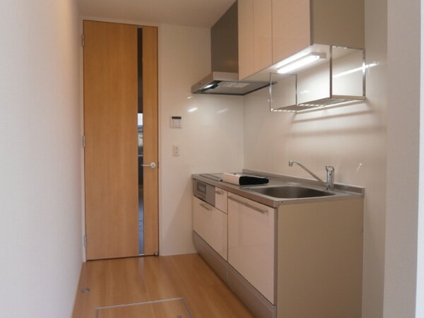 キッチン(ＩＨ付きシステムキッチン)