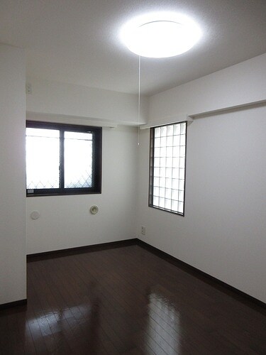 物件内観写真9　(洋室６.０畳（内装後）)