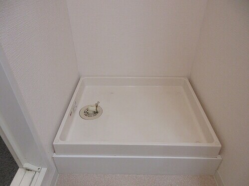 物件内観写真13　(洗濯機置場（内装後）)