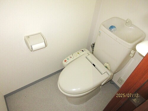 物件内観写真7　(トイレ)