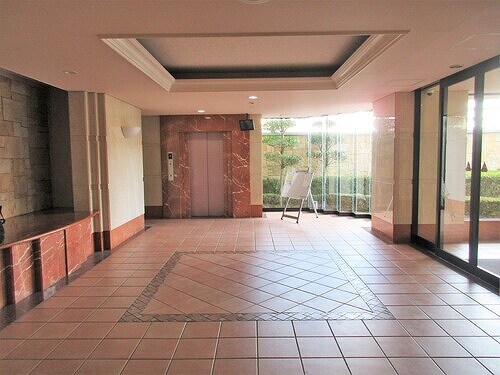 物件内観写真22　(エントランスロビー)