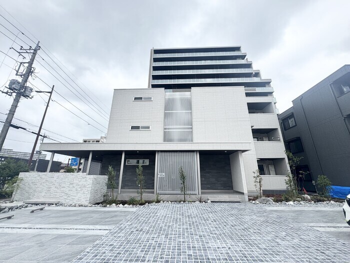 物件外観写真1　(建物外観)