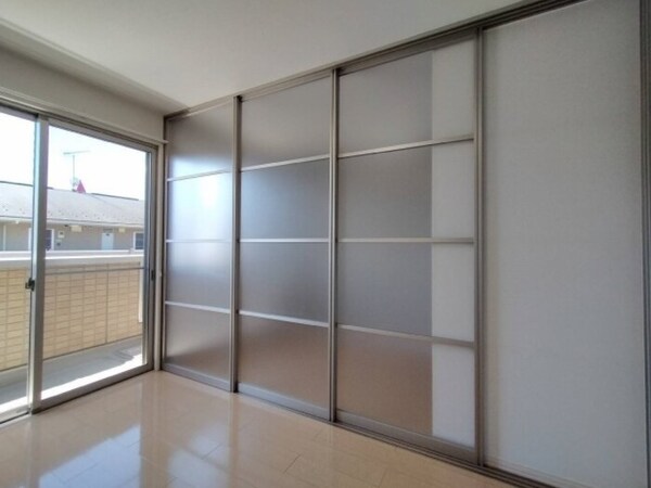 その他(ライトスルースクリーン)