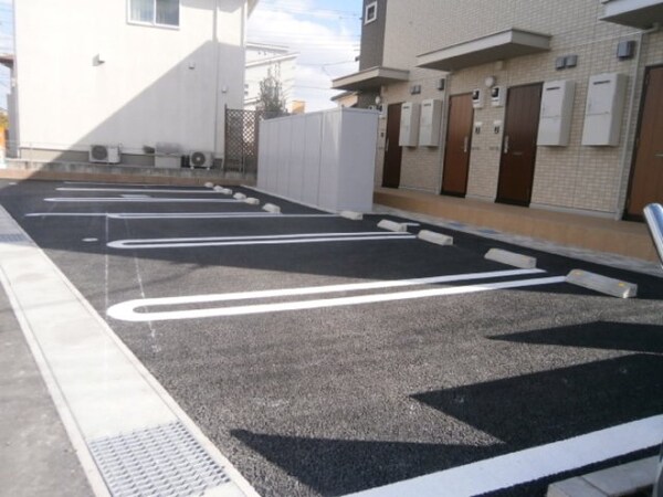 駐車場(駐車場)