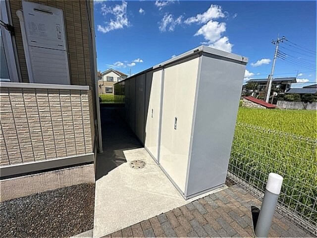 物件内観写真19　(外部物置)