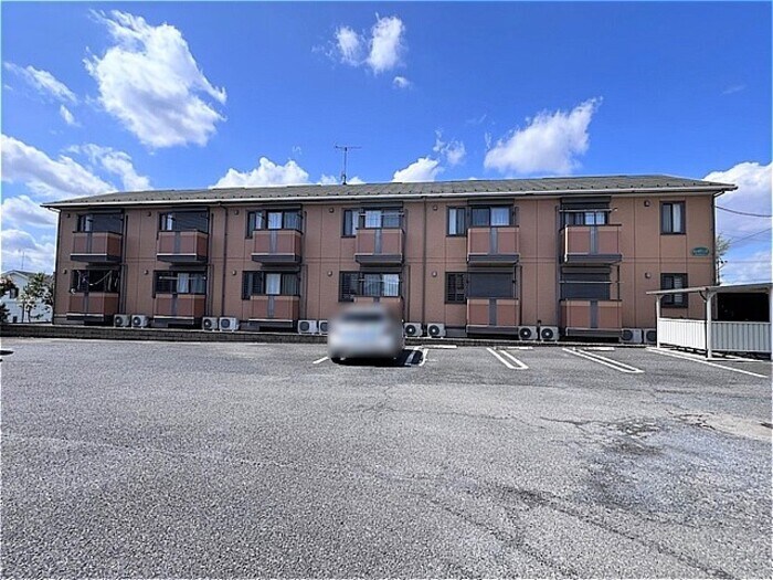 物件外観写真1　(建物外観)