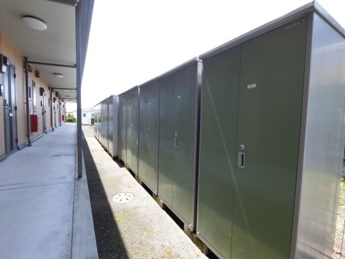 物件外観写真5　(外部物置)